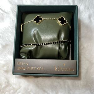 NWT Kitsune Men’s Clover Gift Bundle